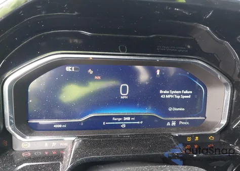 2025 Chevrolet Silverado 1500 4Wd Short Bed Lt With 2Fl from USA, damaged, VIN 1GCPKKEK0SZ123049